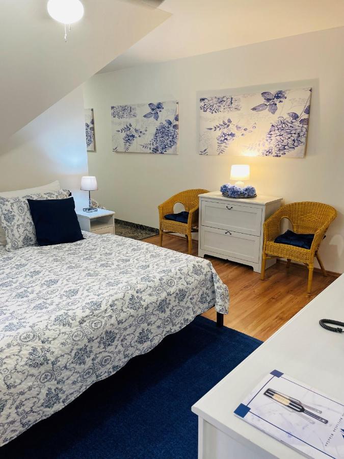 Hotel Marcincak*** Mikulov Luaran gambar